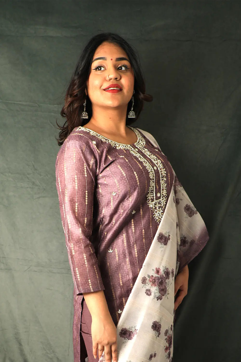 Onion Pink Thread Straight Kurta Set